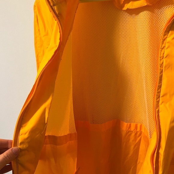 Vintage Woolrich Yellow Rain Jacket - Picture 4 of 10